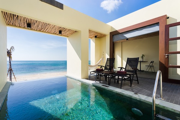 Beachfront Pool Villa